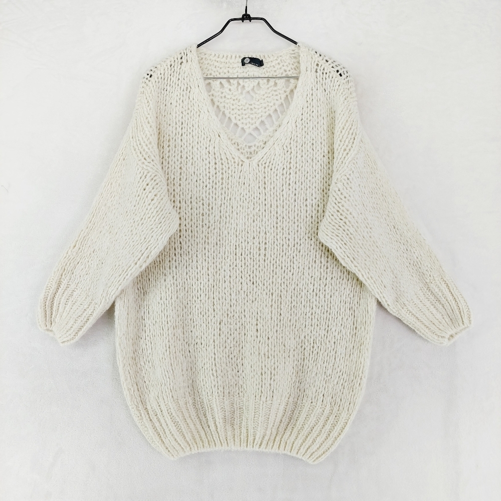 M Boutique V-Neck 3/4 Sleeve Knit Mohair/wool Blend Ivory Sweater P1706